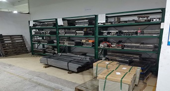 在五金精密模具沖壓中，沖裁變形過(guò)程及斷面分析