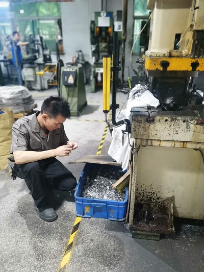 精密機(jī)械零件加工中的哪些細(xì)節(jié)是我們不能忽視的？